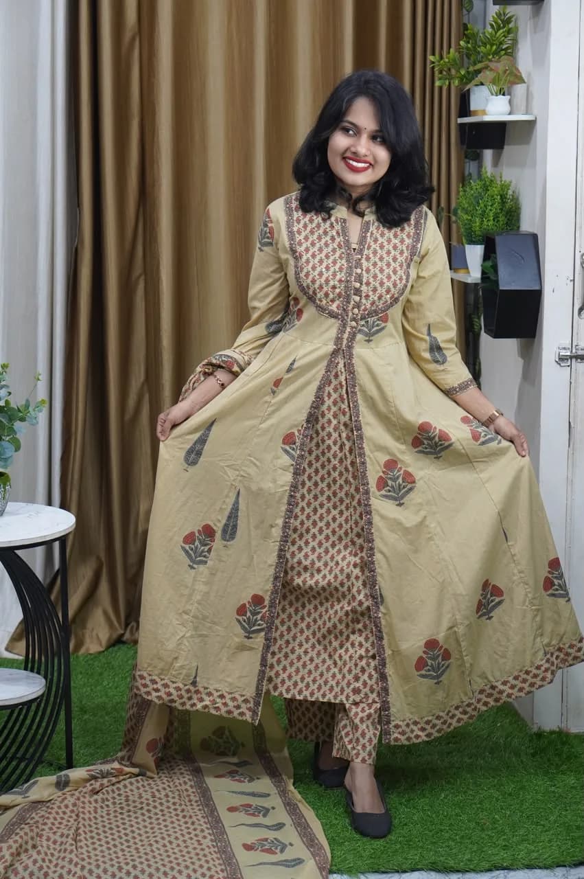 KURTIS SET